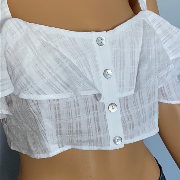 SHOW ME YOUR MUMU white “Roslyn” cold shoulder top - Picture 3 of 8